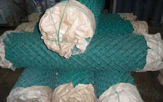 Металлическая сетка для забора: как правильно выбрать и закрепить её