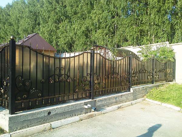 Изгородь своими руками